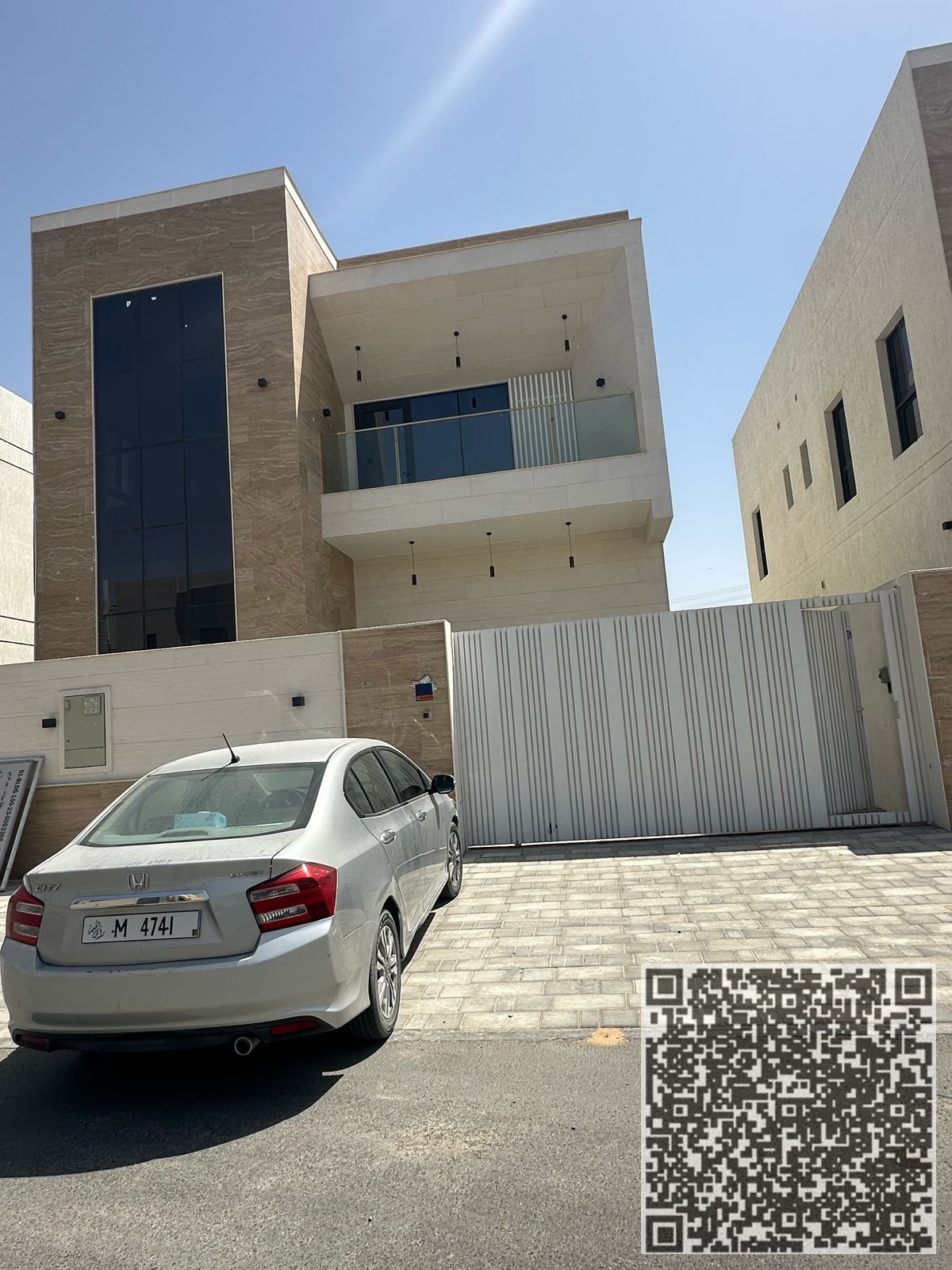 BEAUTIFUL SPECIOUS BRAND NEW 5 MASTER BEDROOMS VILLA AVAILABLE FOR RENT IN AL YASMEEN AJMAN