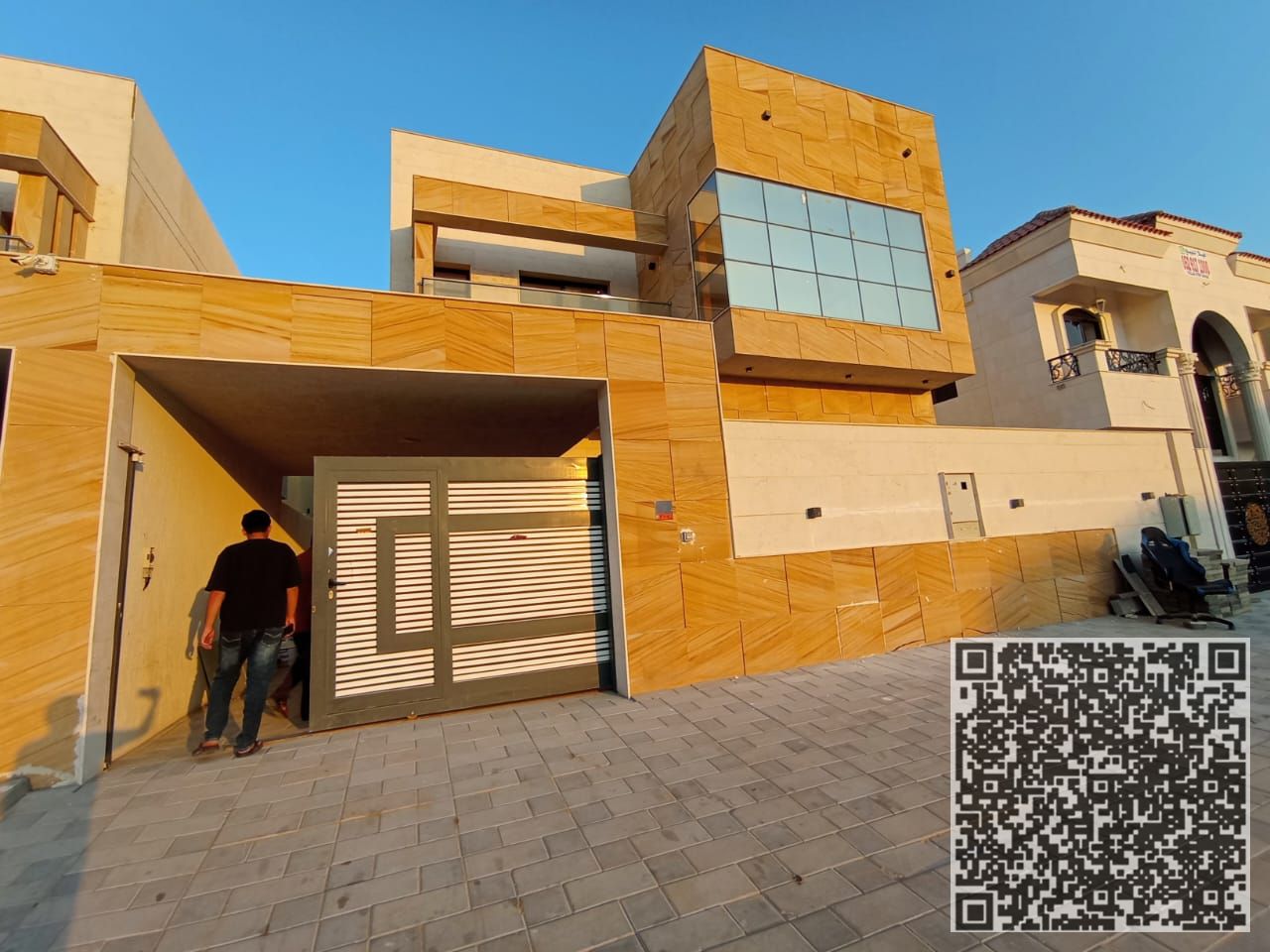 SPECIOUS BEAUTIFUL 5 MASTER BEDROOMS VILLA AVAILBLE FOR RENT IN AL YASMEEN AJMAN