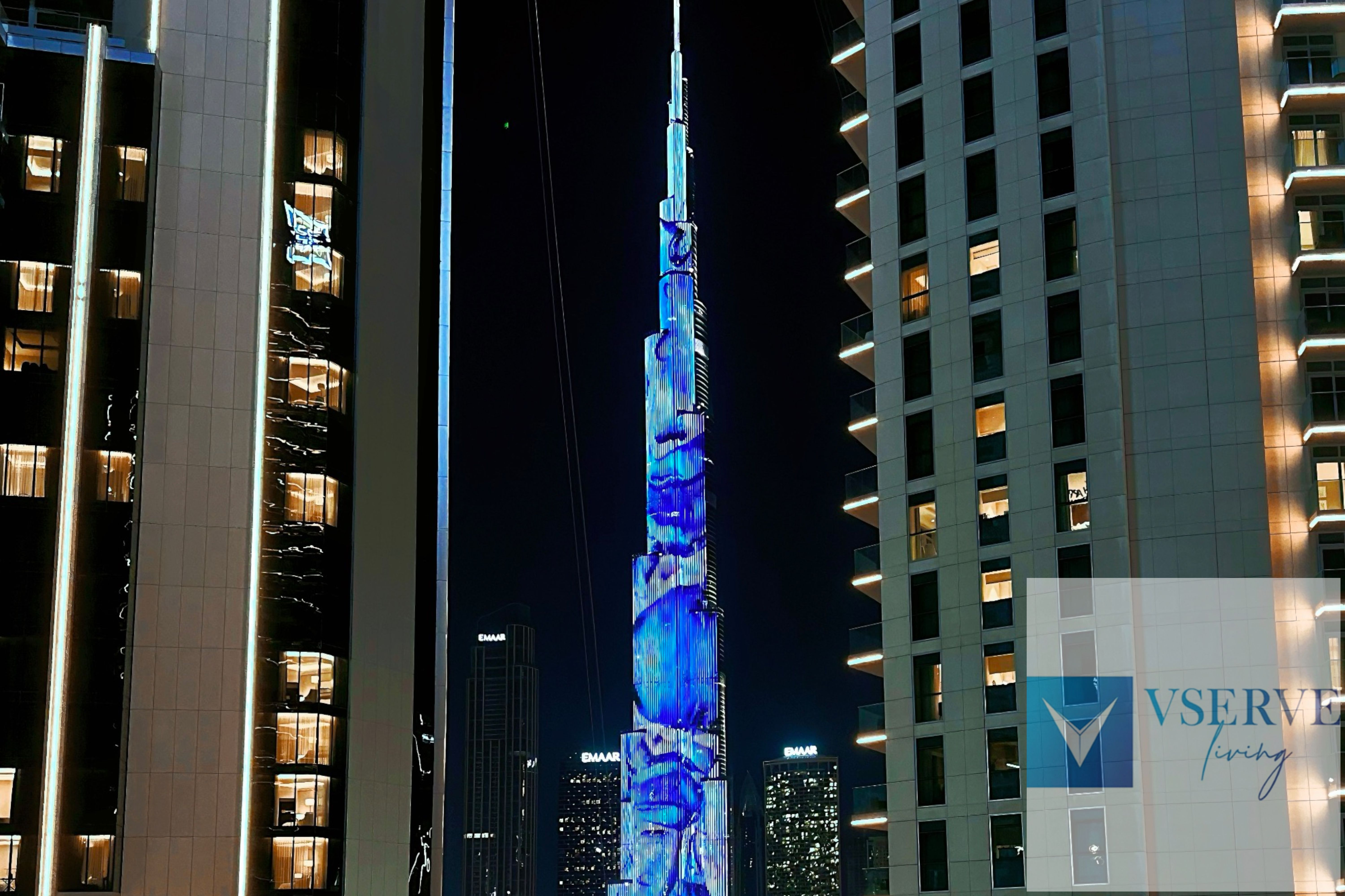 1 BR Iconic Burj Khalifa full view!