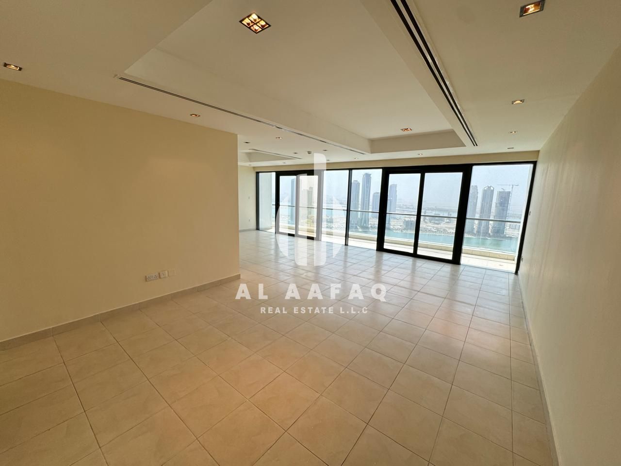 Spacious 3BHK | Sea View | All Master Bedrooms| Ac Chiller free