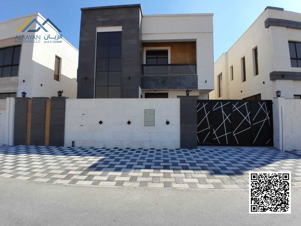 No registration fees, central air conditioning, room safes, free ownership for all nationalities, first resident