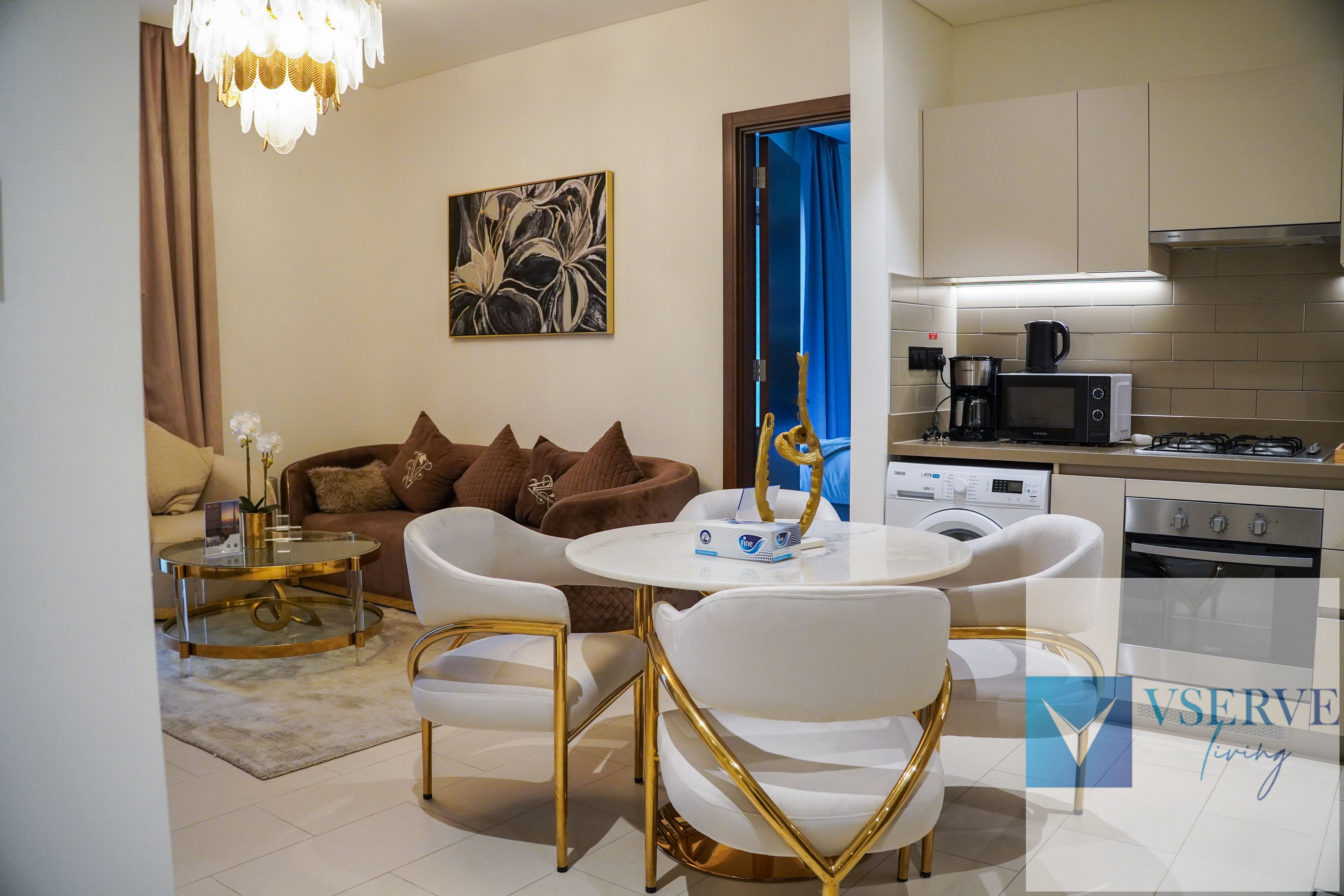 2BR Perfect Blend of Luxury, Comfort & Convenience