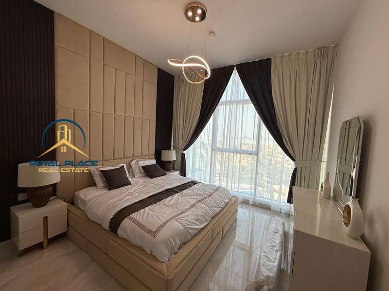 apartment card