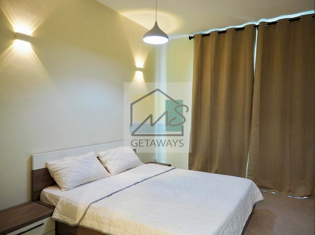 Stunning High Rise Studio | Fully Furnished | All Bills Included