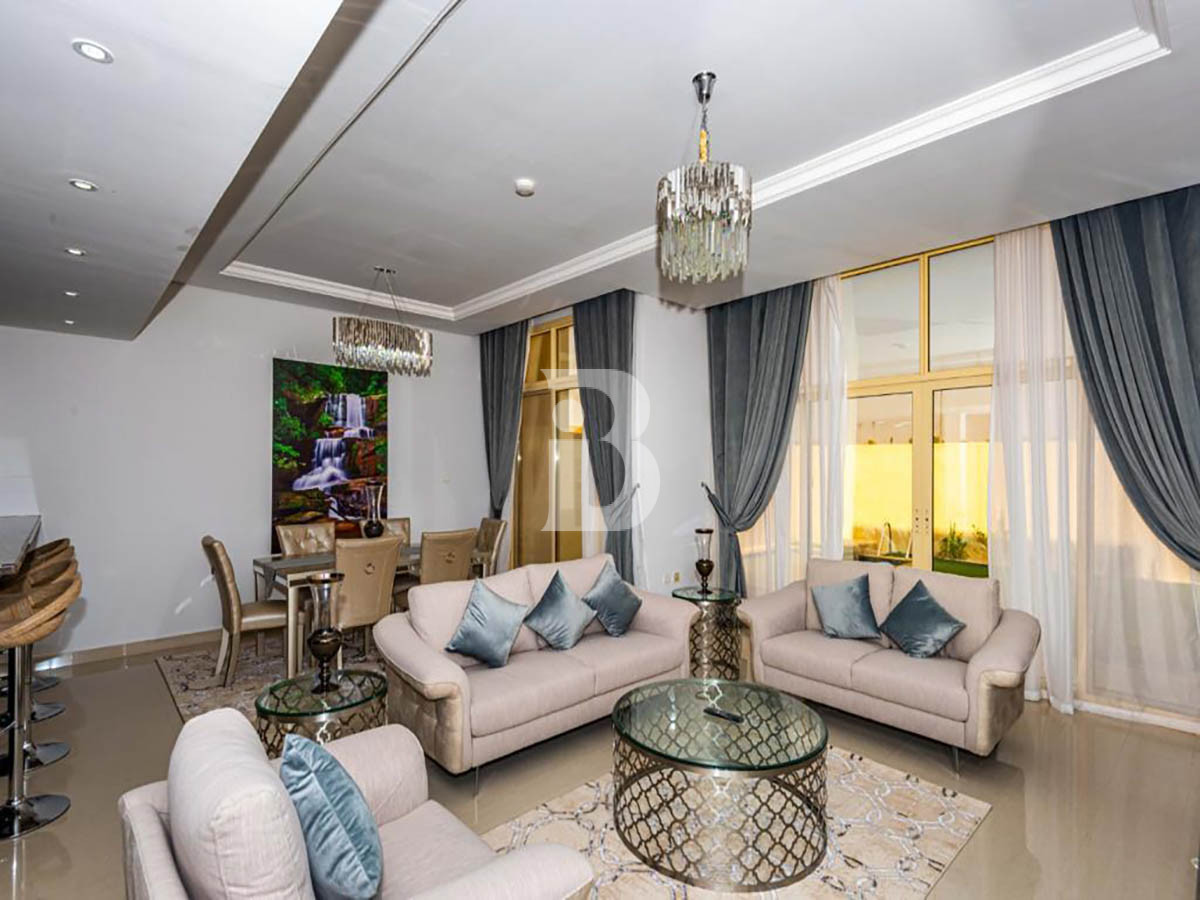 4 Bedroom | Pool | Spacious | Landscaped