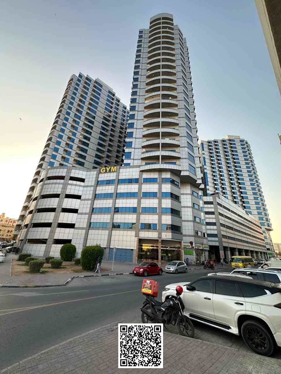 3 BHK FOR SLAE IN FALCON TOWER EMPTY FLAT