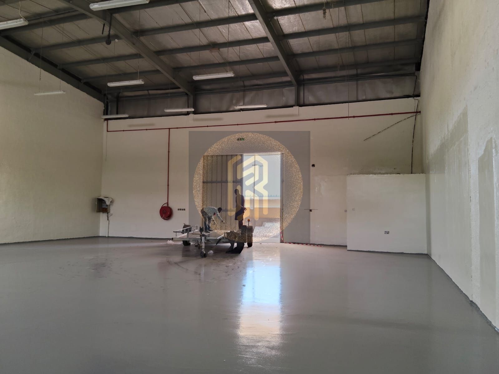 3030 sqft warehouse for 363K