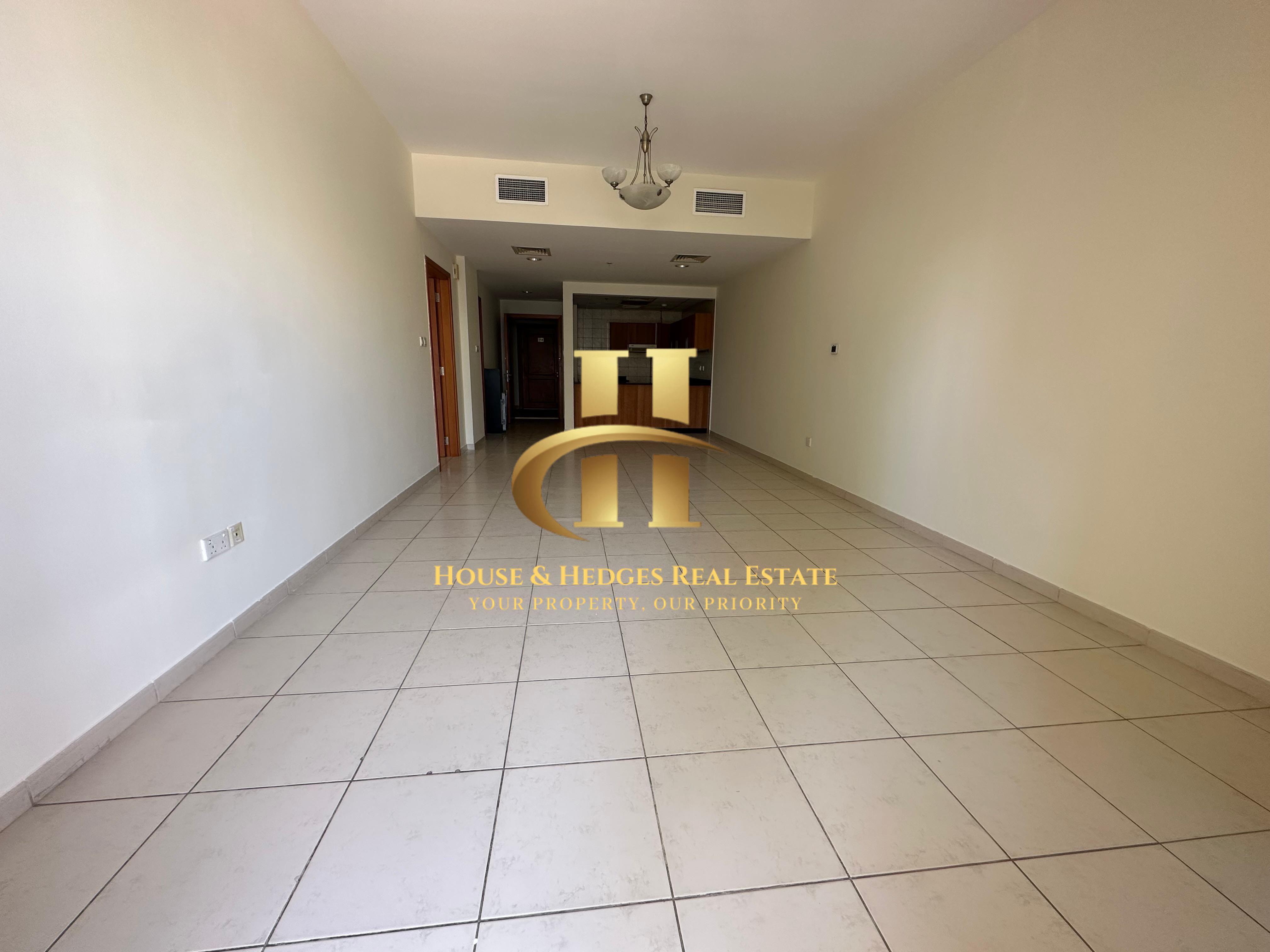apartment card