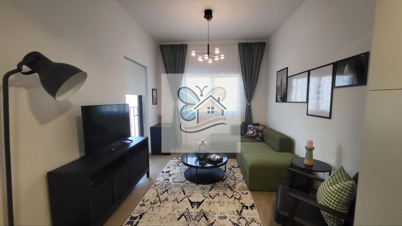 Modern 2 bedroom/ 5minute to Metro
