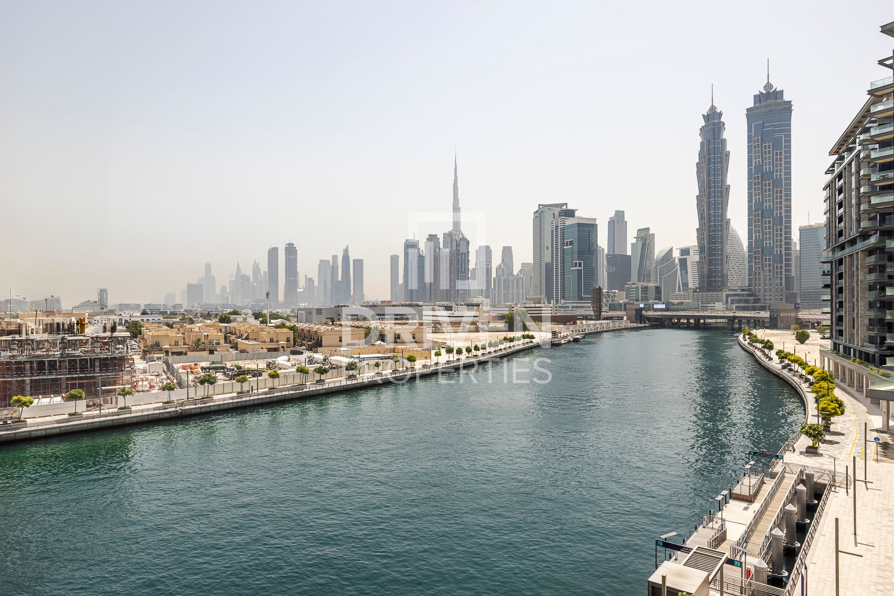 Bespoke Corner Apartment | Panoramic Canal View