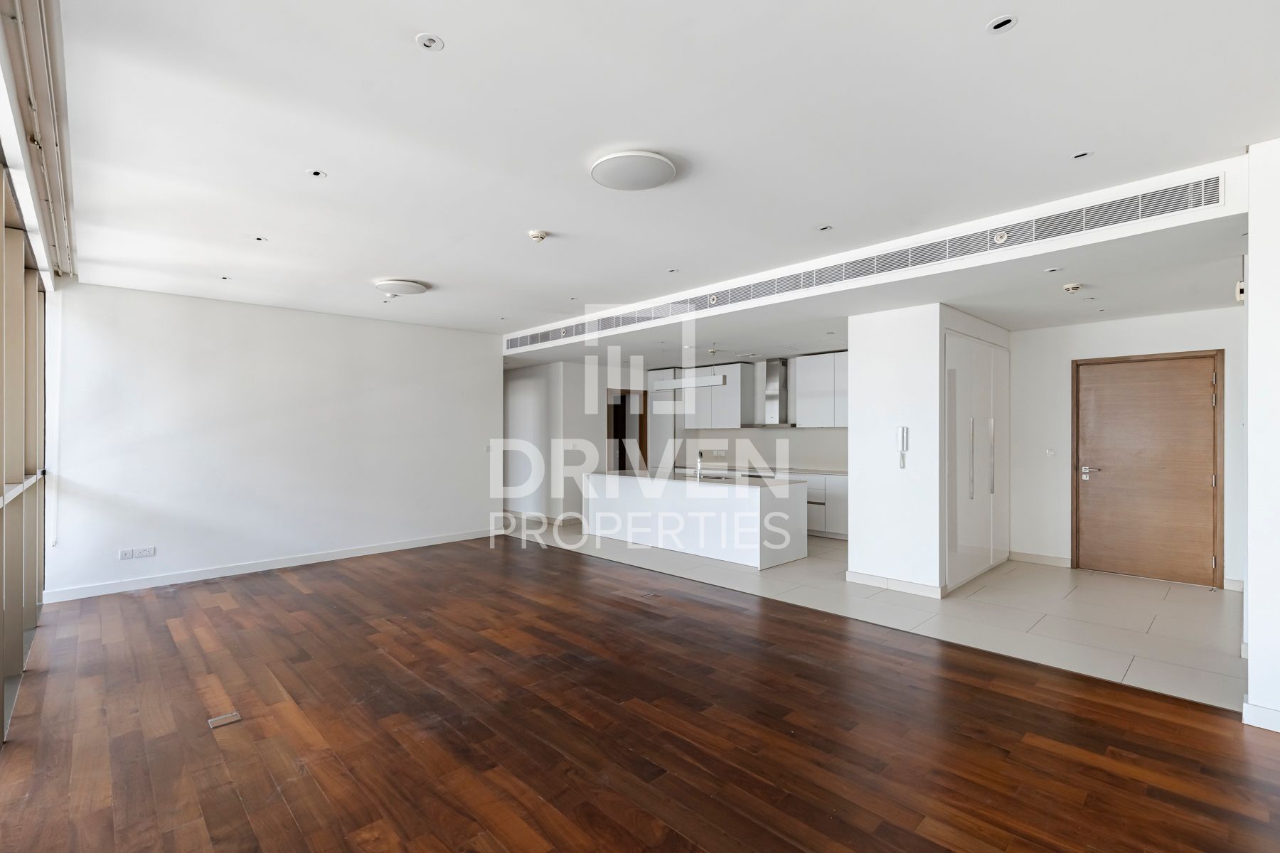 apartment card