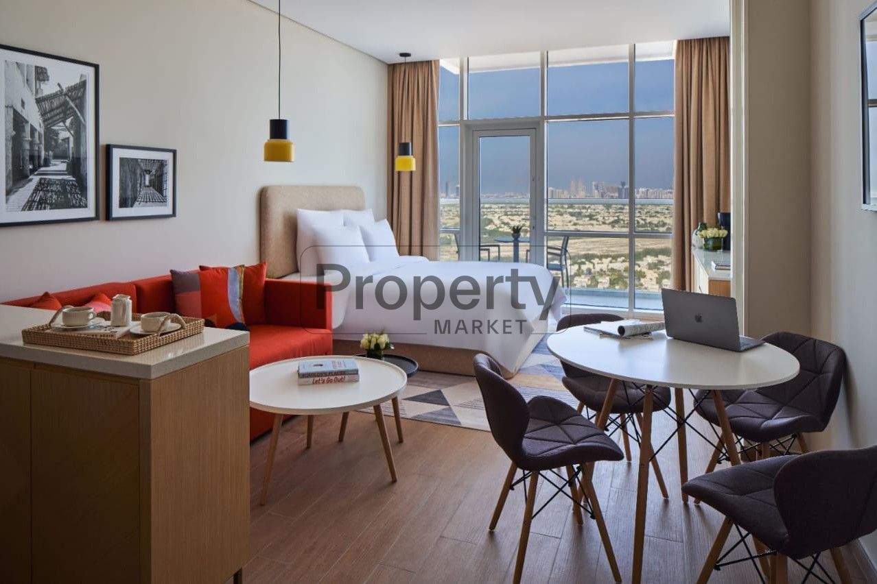 apartment card