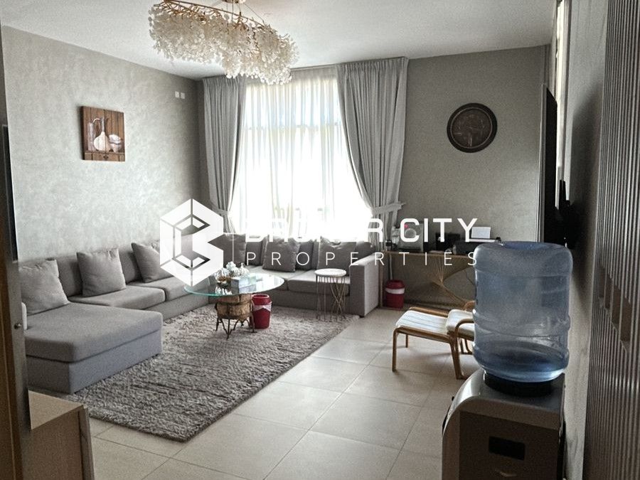 apartment card