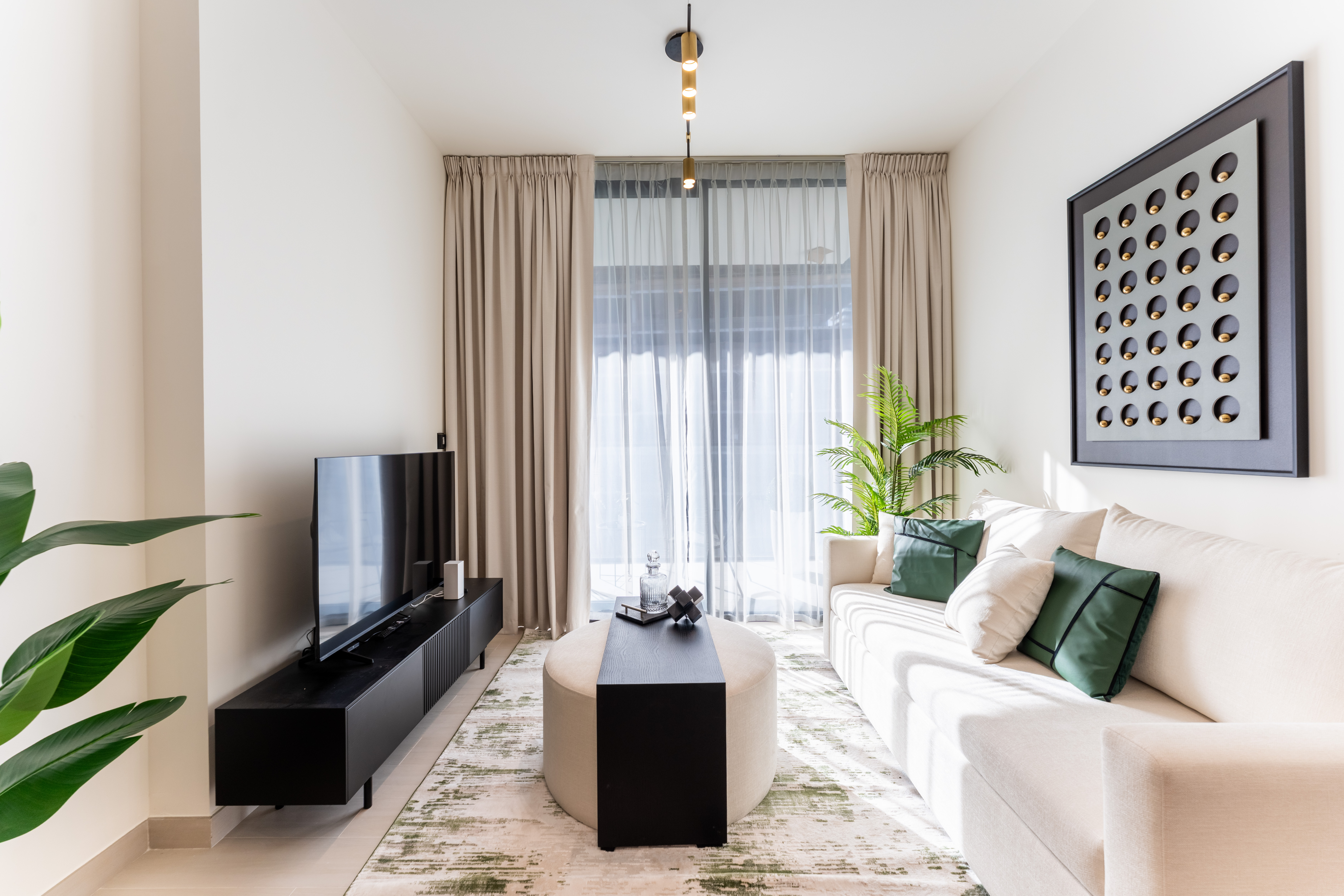 Beautiful 1 Bed Apartment in Binghatti Orchid