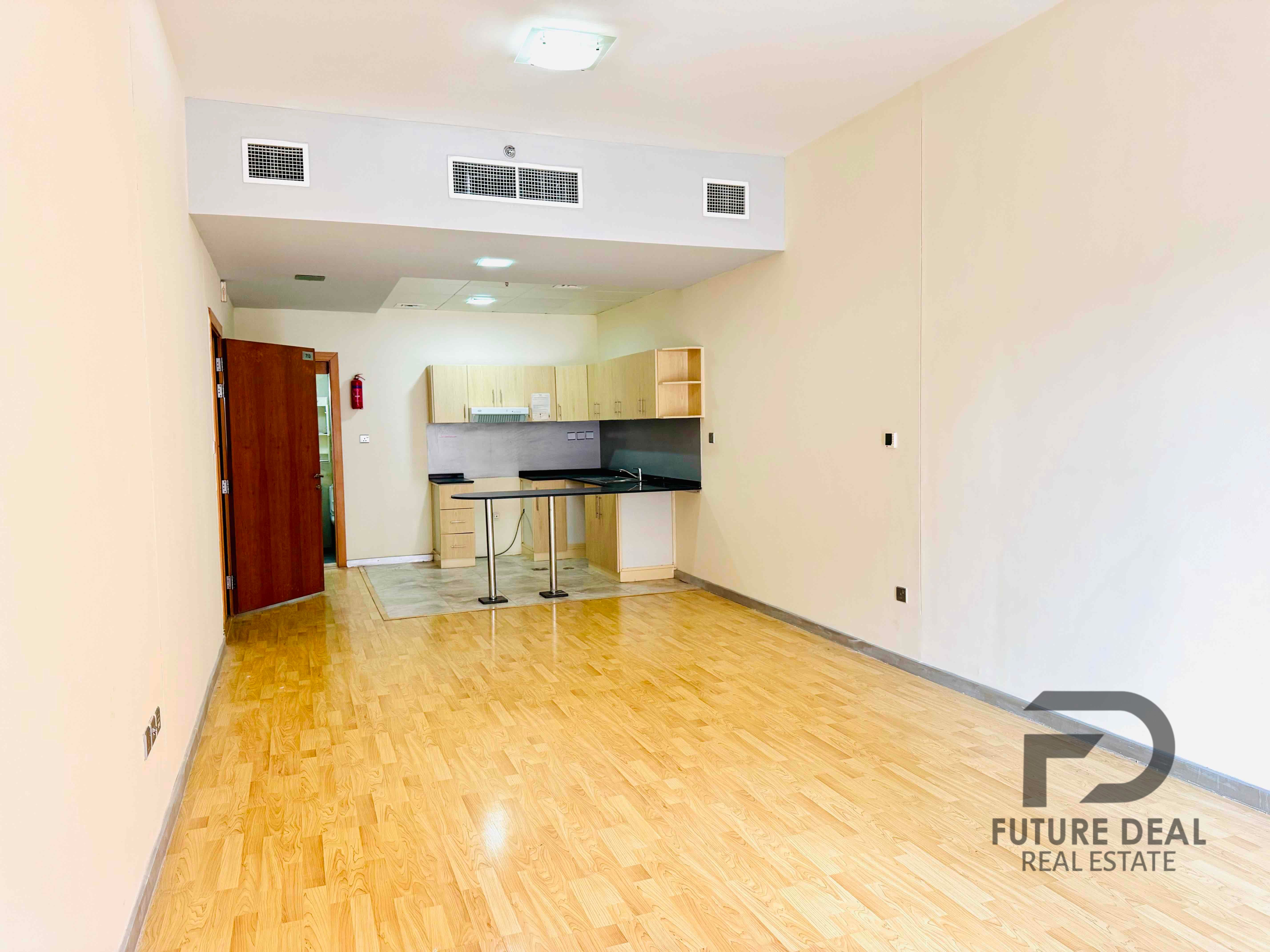 Spacious Studio | 550Sqft Prime Location | With Balcony