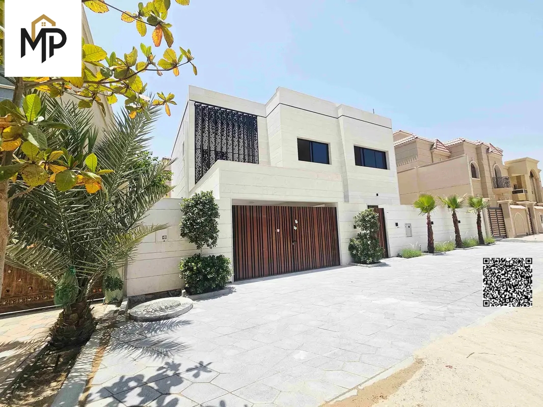 Modern, upscale villa with a private pool, freehold for all nationalities, and the price includes electricity and water.
