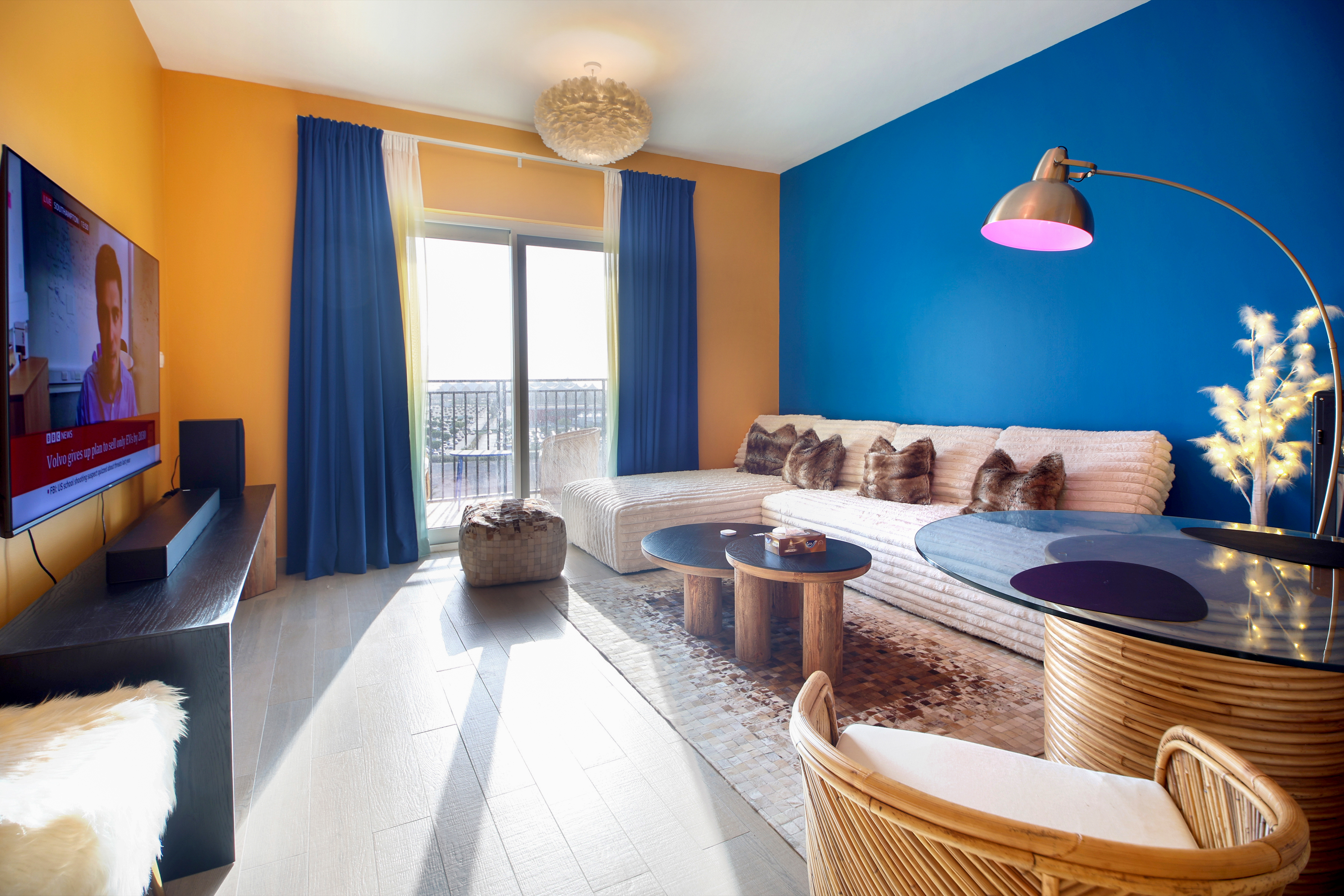 Stylish 2-Bed Apartment in Waters Edge with Scenic Views