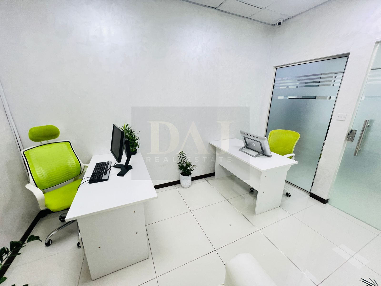 Fully Fitted Office | Direct from Owner | Near to Public Transport |