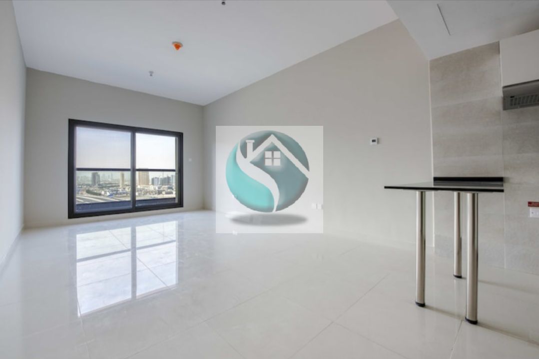 Unfurnish Studio Spacious 44,000