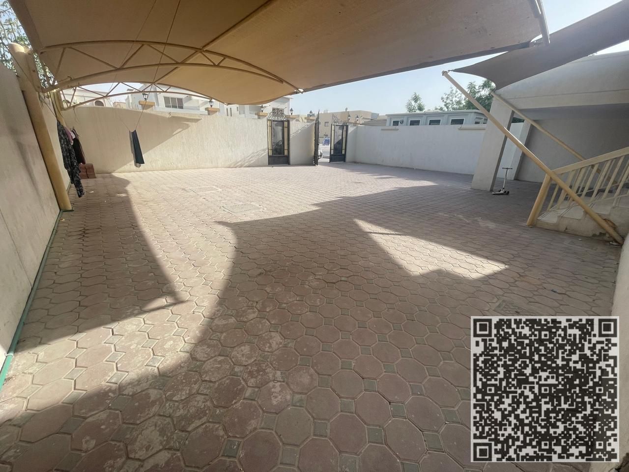 Spacious Ready to move Villa for rent