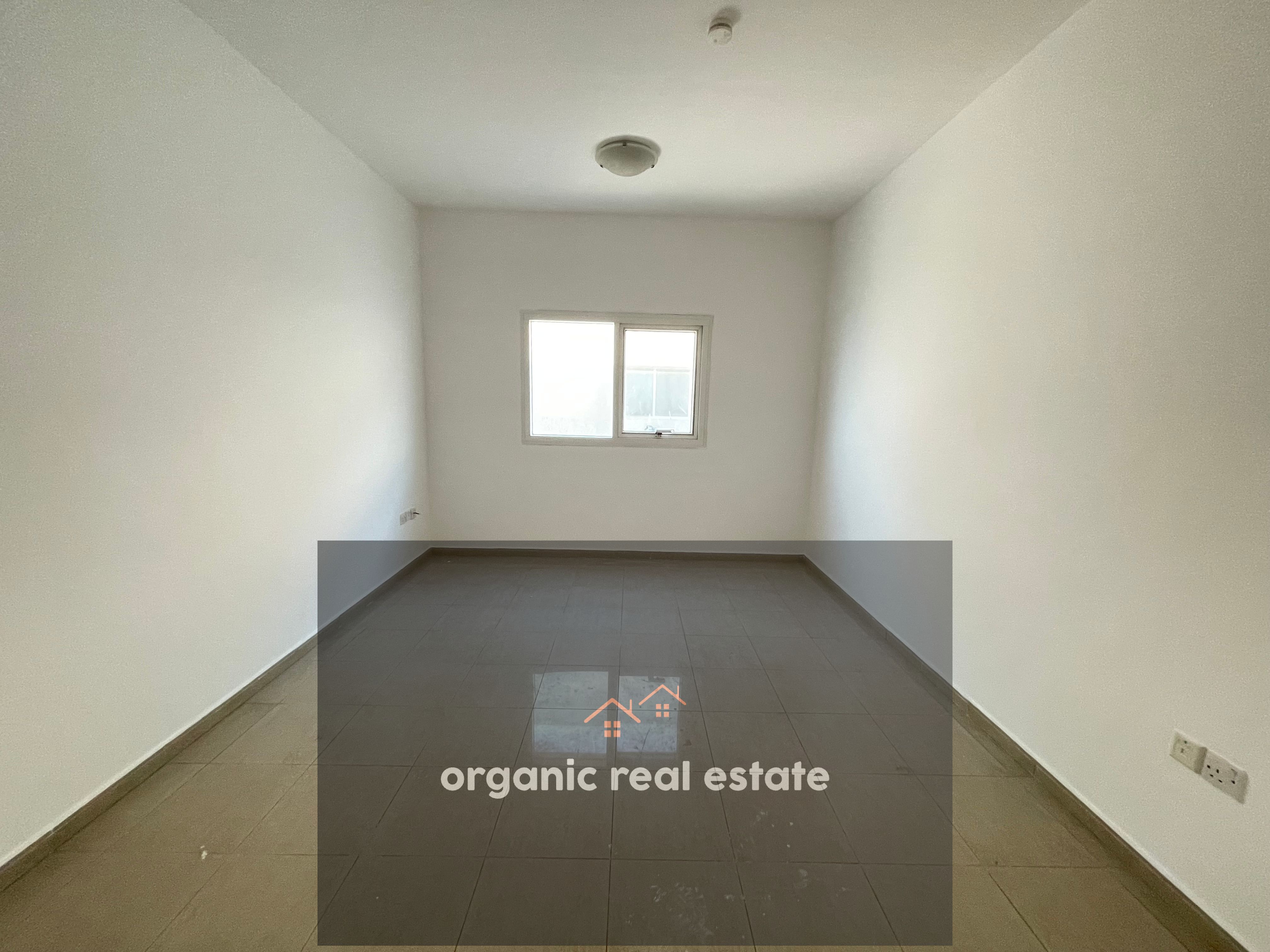 Prime location 1bhk with parking