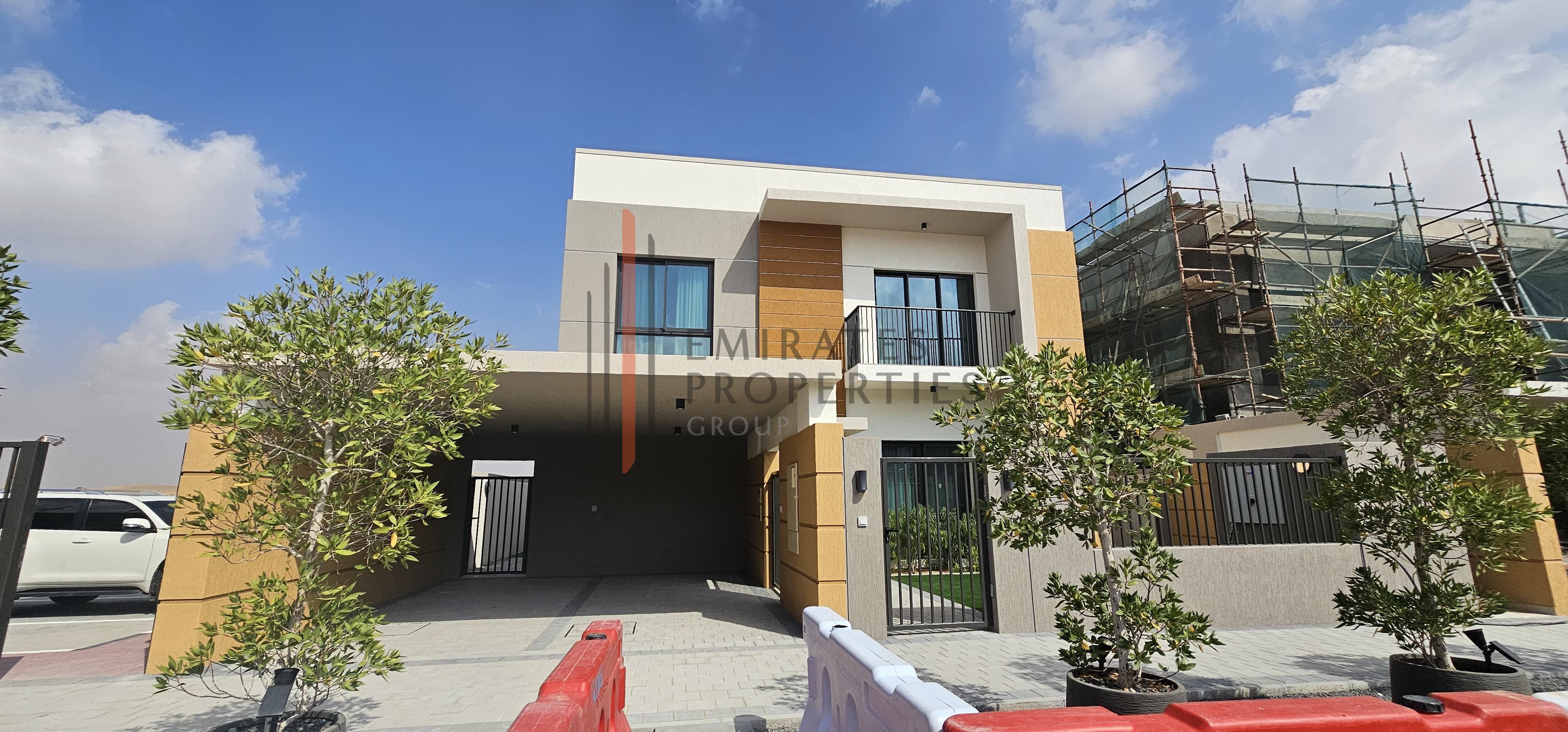 PAY 1% MONTLY FOR SPACIOUS TOWNHOUSE 3BHK + STUDY FOR SALE