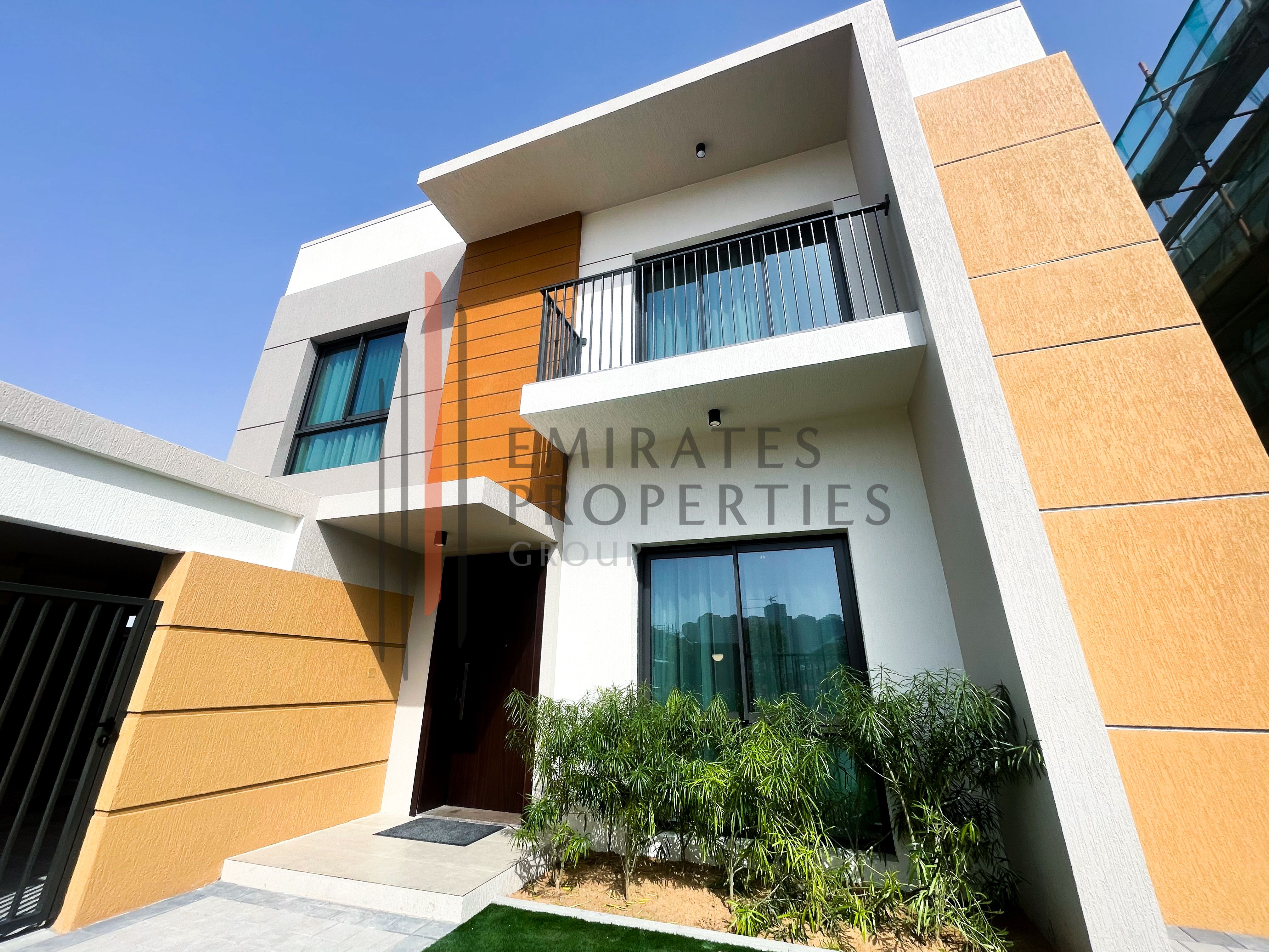 |SPACIOUS TOWNHOUSE 3BHK + STUDY FOR SALE|10% DP|