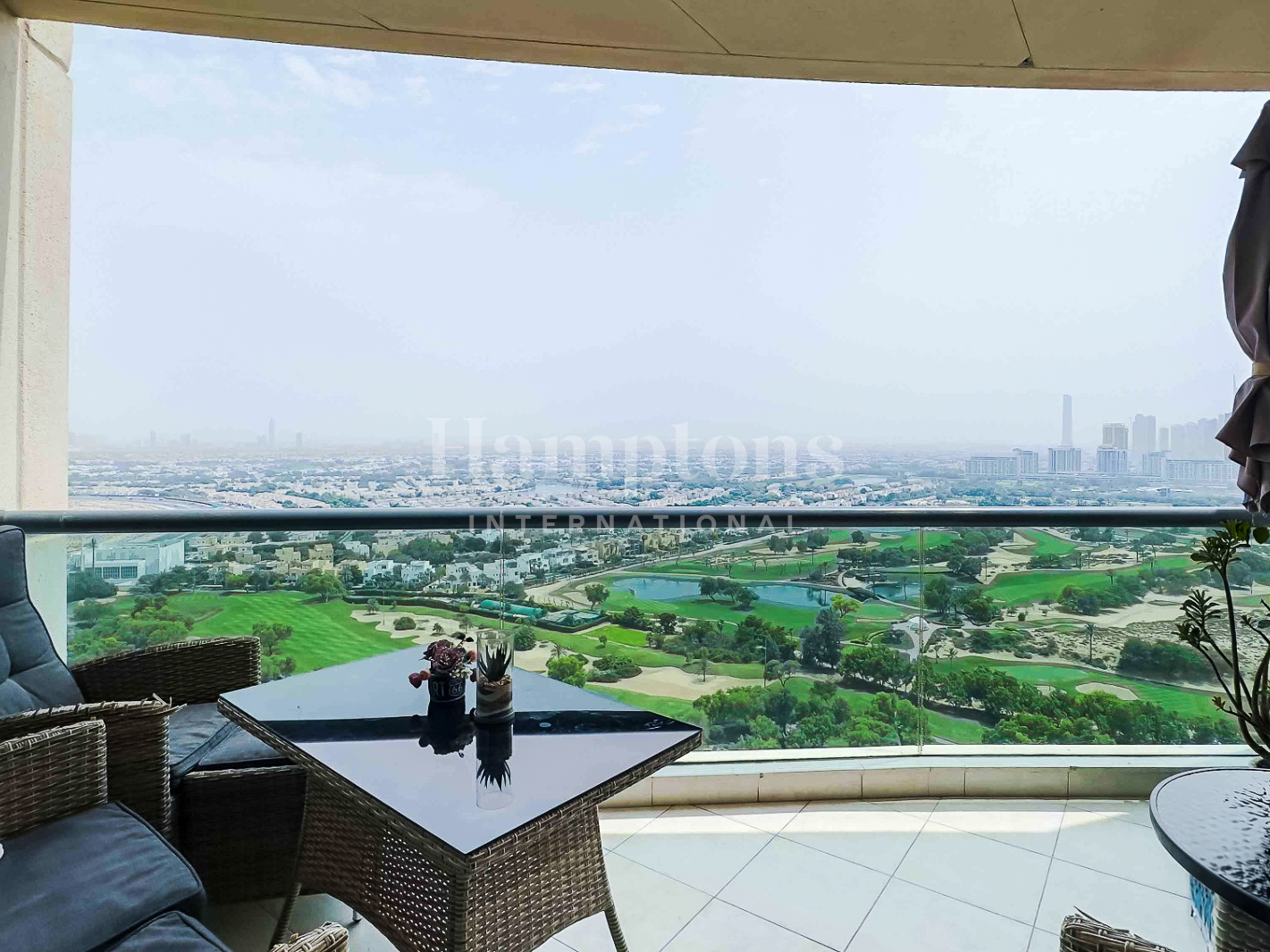 Exclusive | Golf View | Large Layout | Plus Study