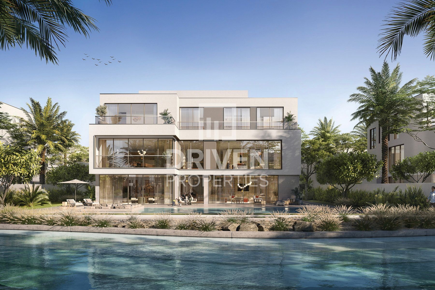 Waterfront Mansion | Huge Plot | Exclusive