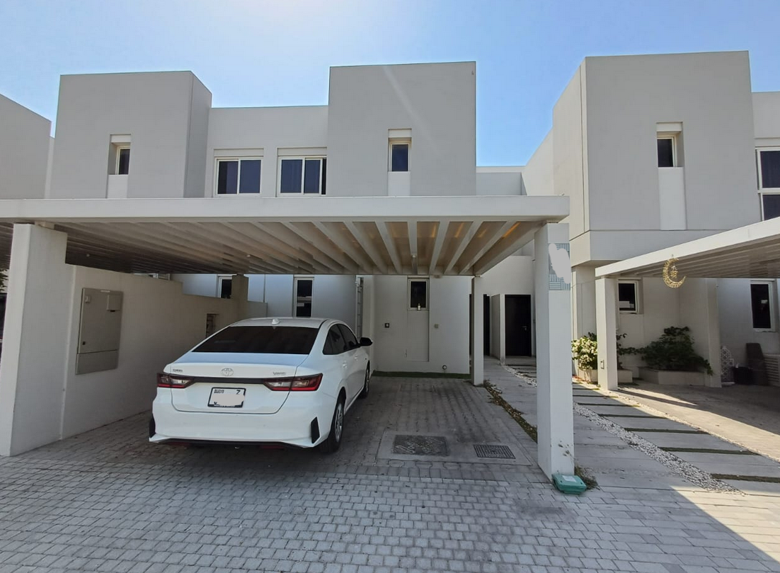 Type B | Single row | 3BR + Maid for Rent | Vacant