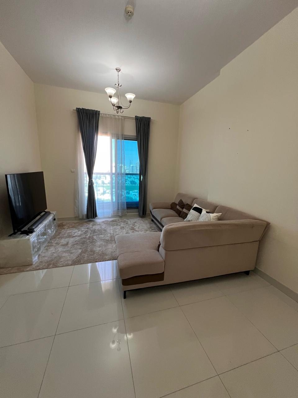 apartment card