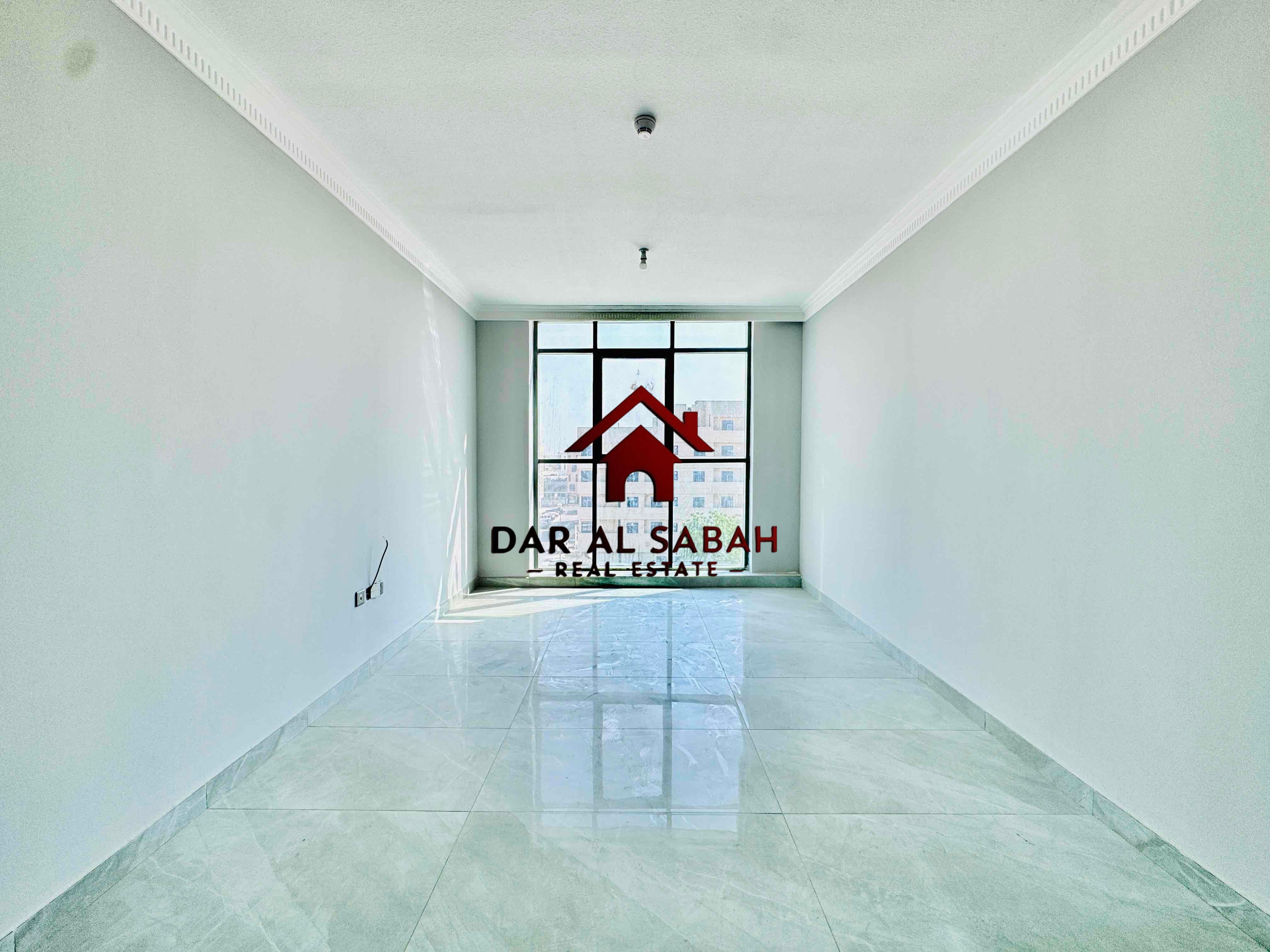 Brand new building/Ready to move Open view/balcony/On the Road building
