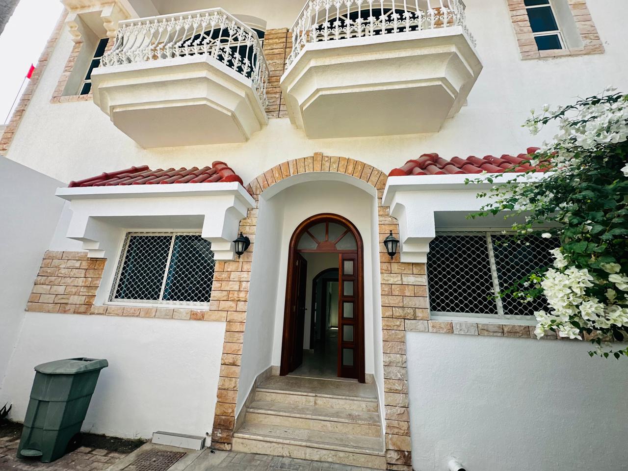 Specious Elegant 4 BHK compound villa for rent l NO COMMISSION