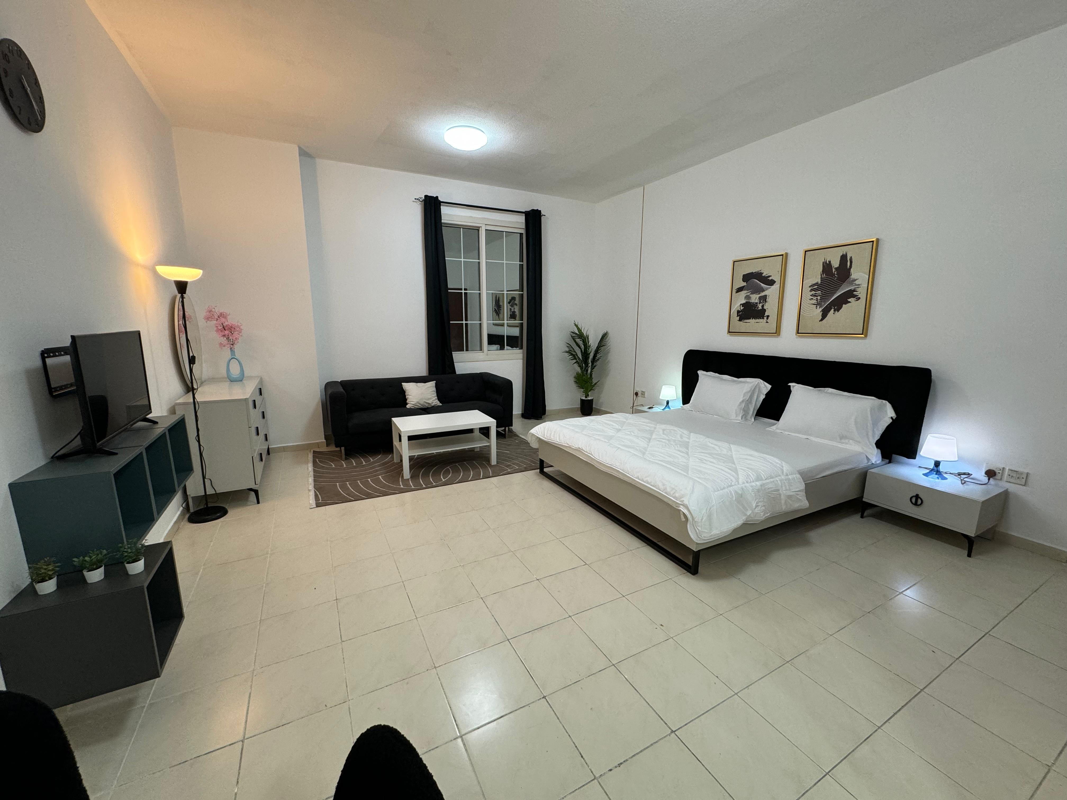 apartment card