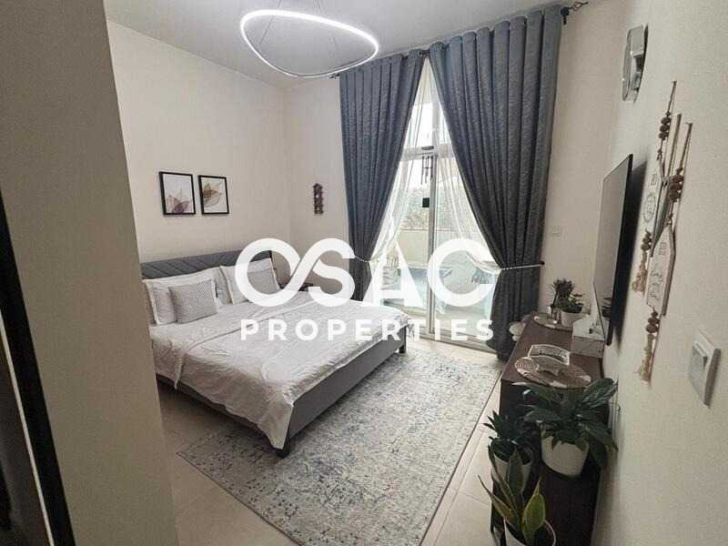 apartment card