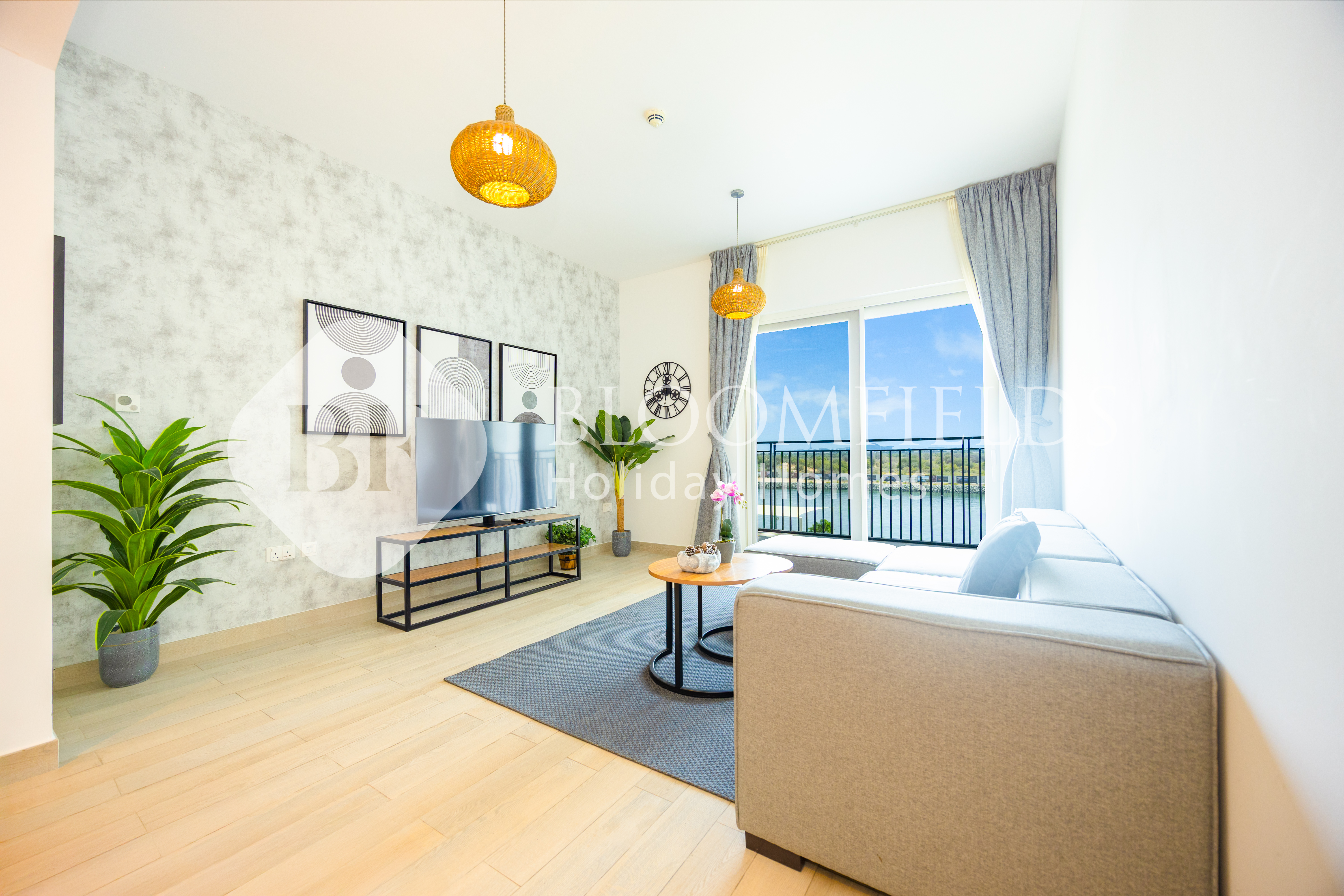 Sleek 1BR | No Commission | Flexible Payments