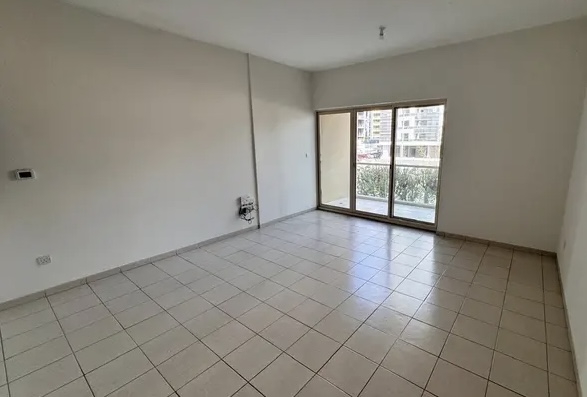apartment card