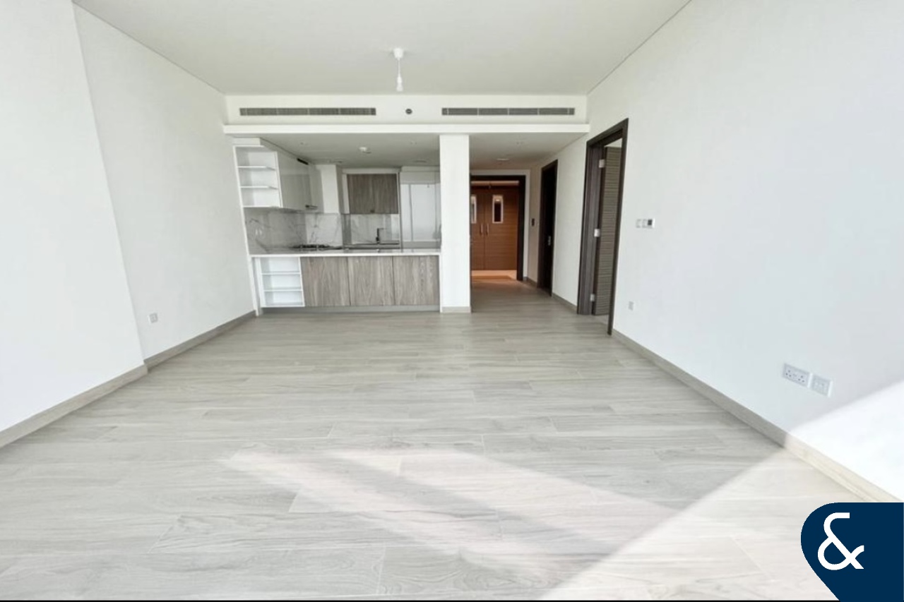 apartment card