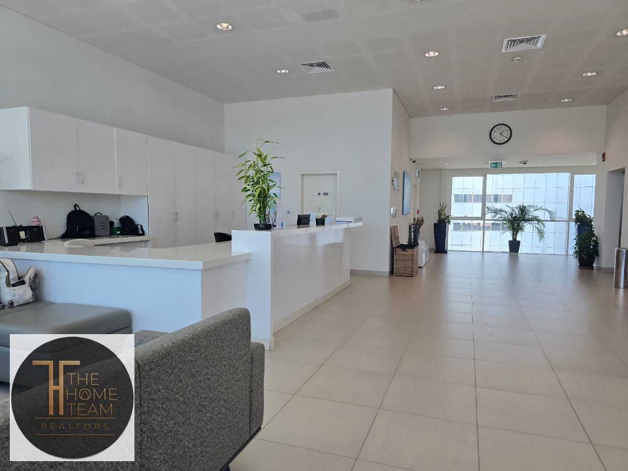 Unfurnished | High Floor | Next to Metro