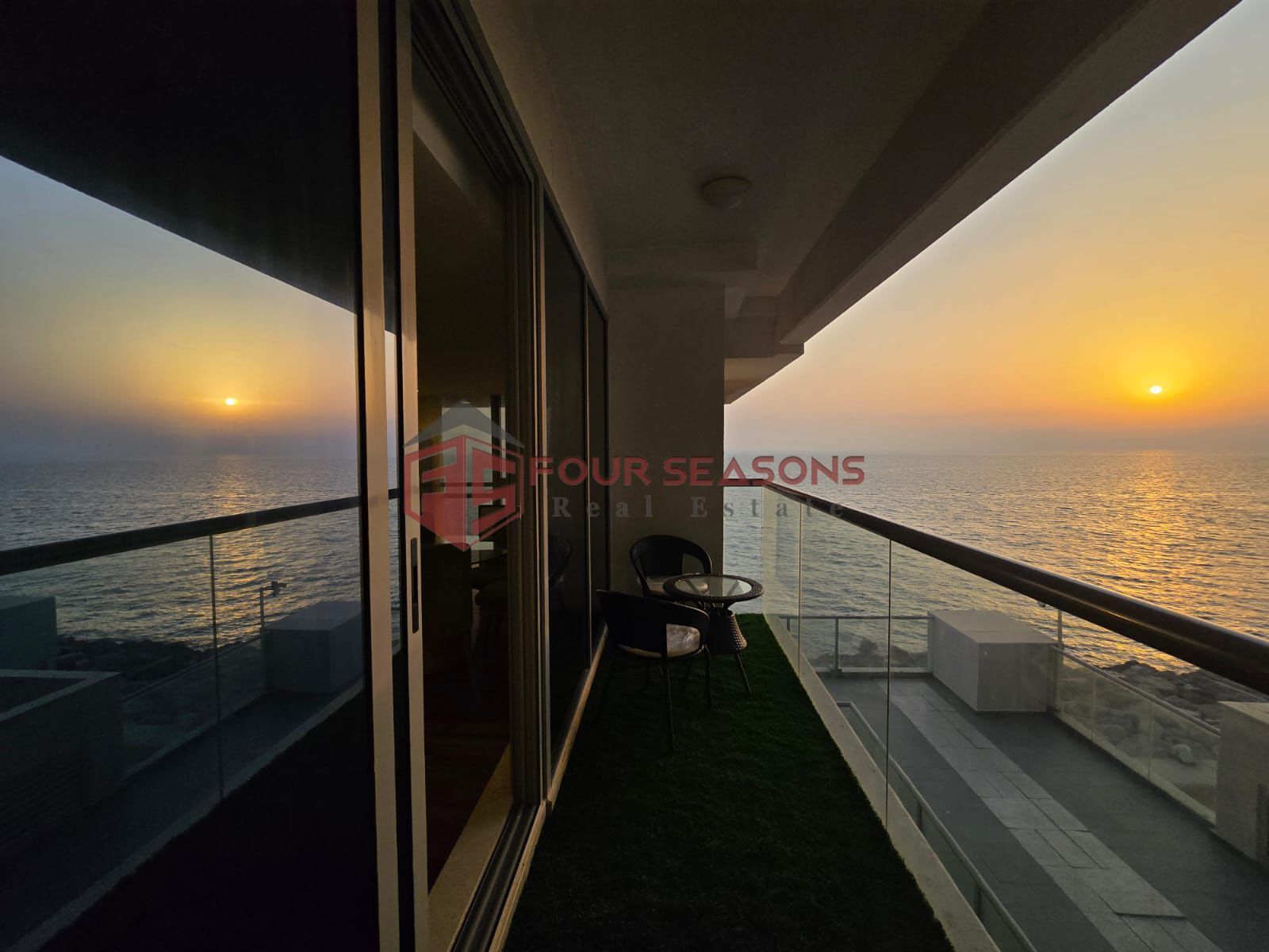 Luxury 2BR Duplex | Modern Furnishings & Endless Sea Views