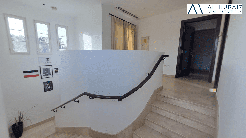 Beautiful Villa for Rent in JVT