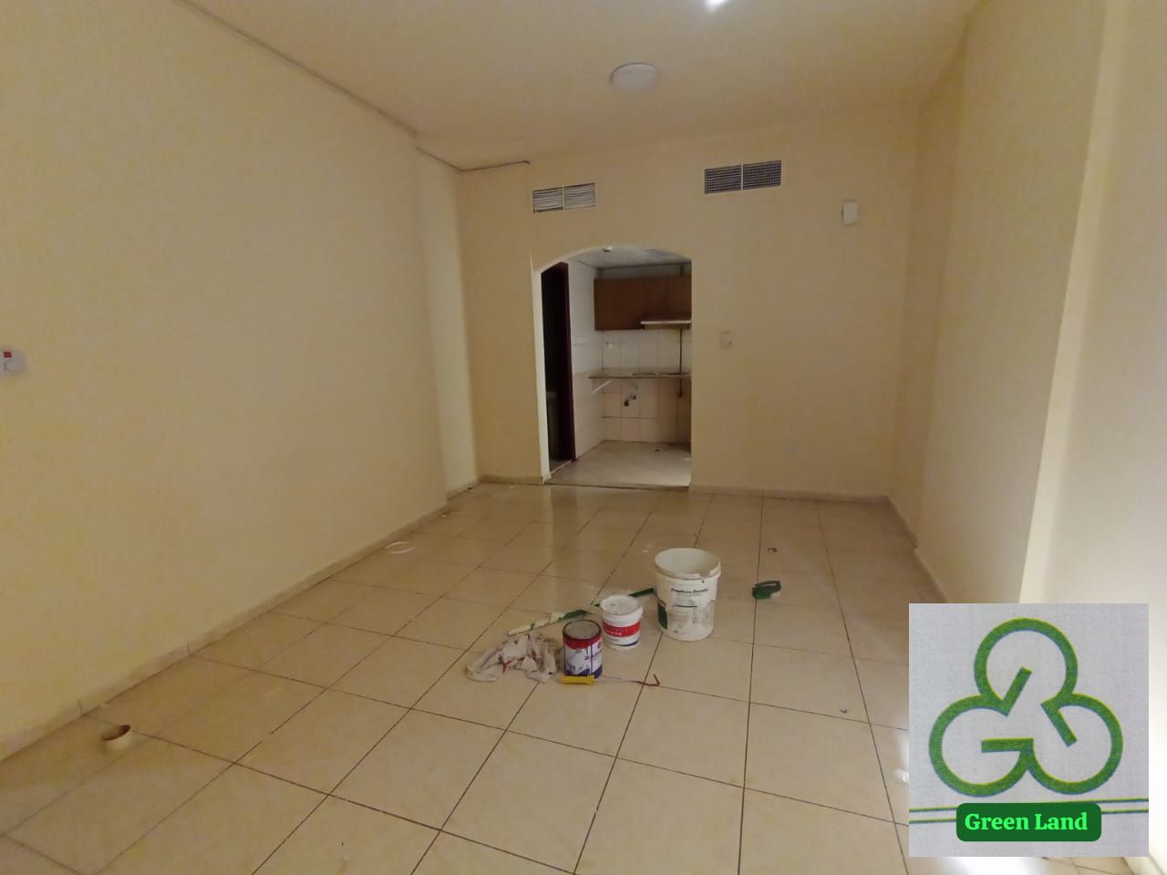 Luxury OFFER STUDIO AVAILABLE CENTRAL AC AND GAS 17000