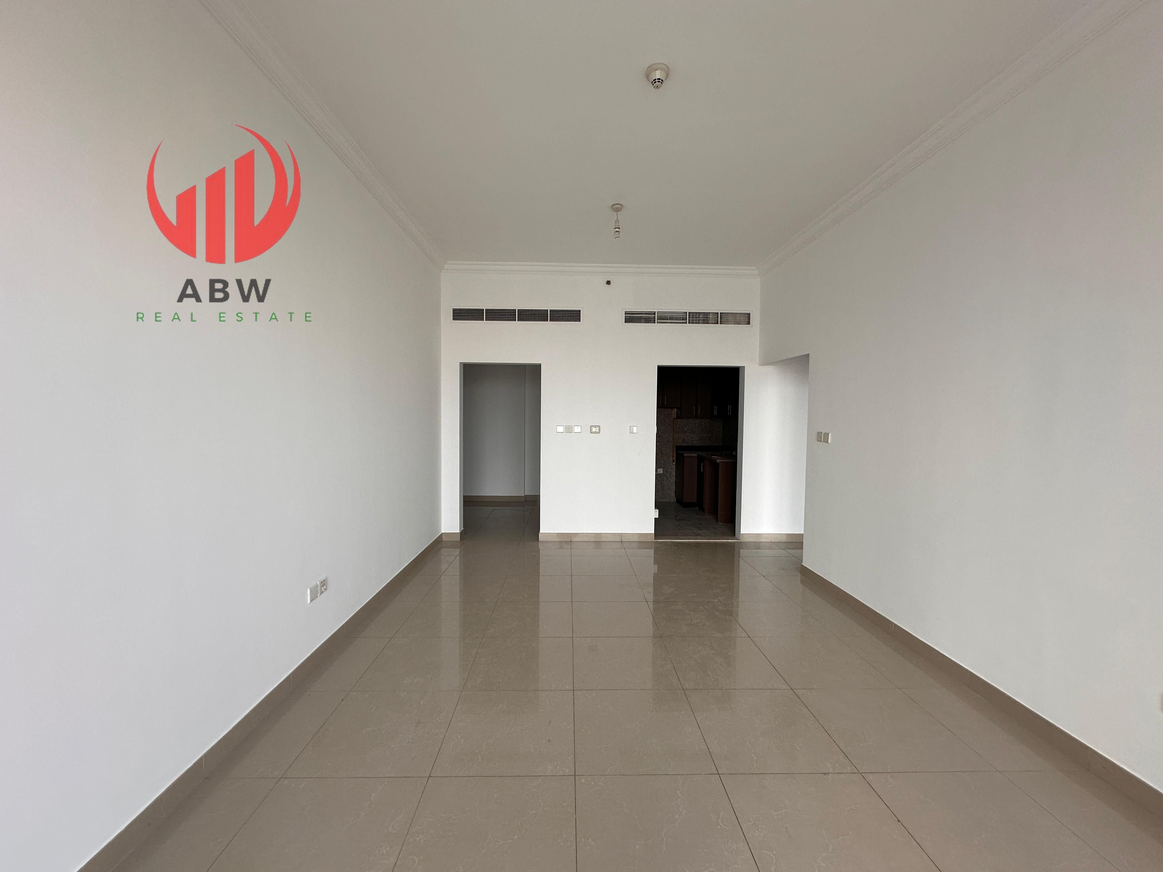 City View | Vacant | Close to the Canal