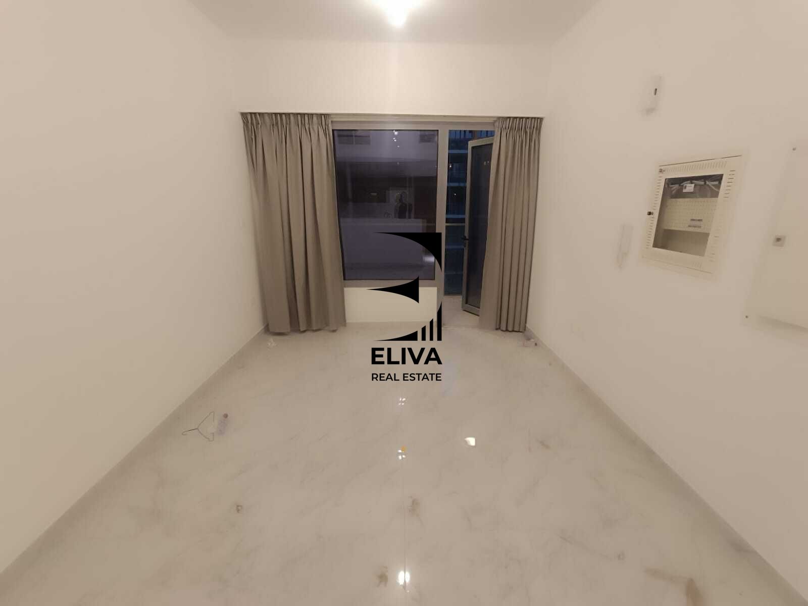 apartment card