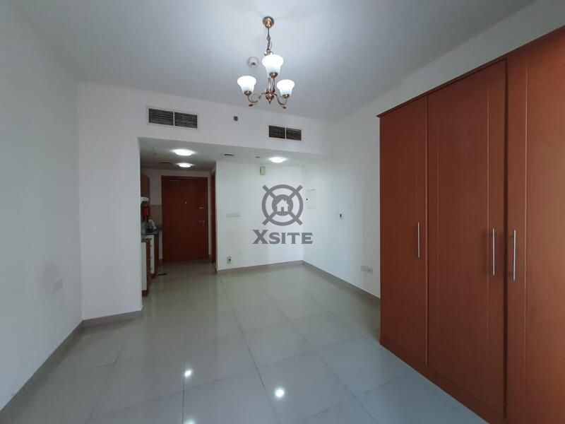apartment card