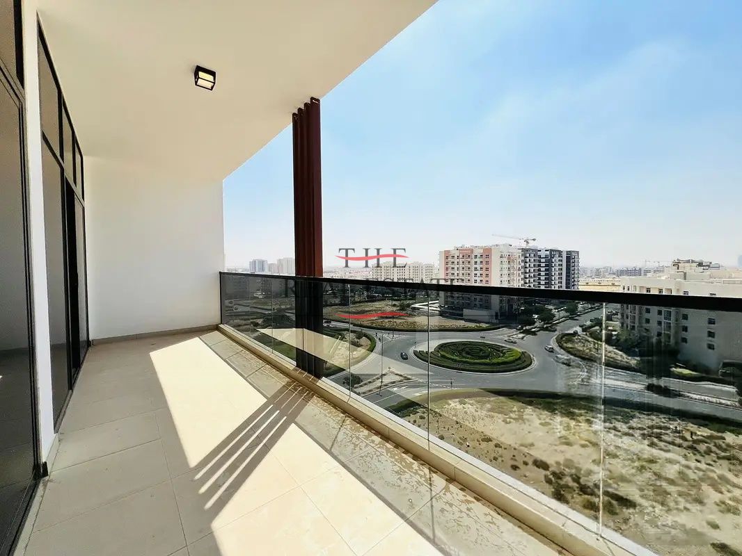 LUXURIOUS APT | WORLD CLASS AMENITIES | FITTED KITCHEN | BRAND NEW