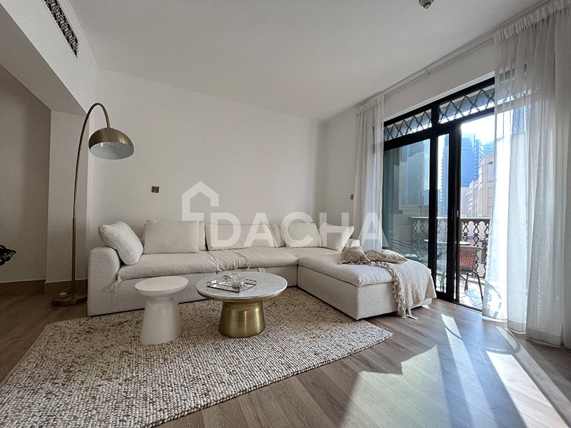 apartment card