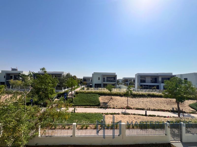Genuine Listing | Prime Location | Spacious