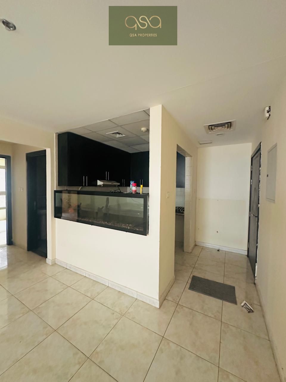 Open Kitchen/Family Building/Elegant/Spacious 4BHK with three Bathrooms Apartment