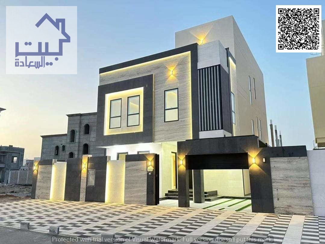 Modern villa with private pool, including water, electricity and air conditioning